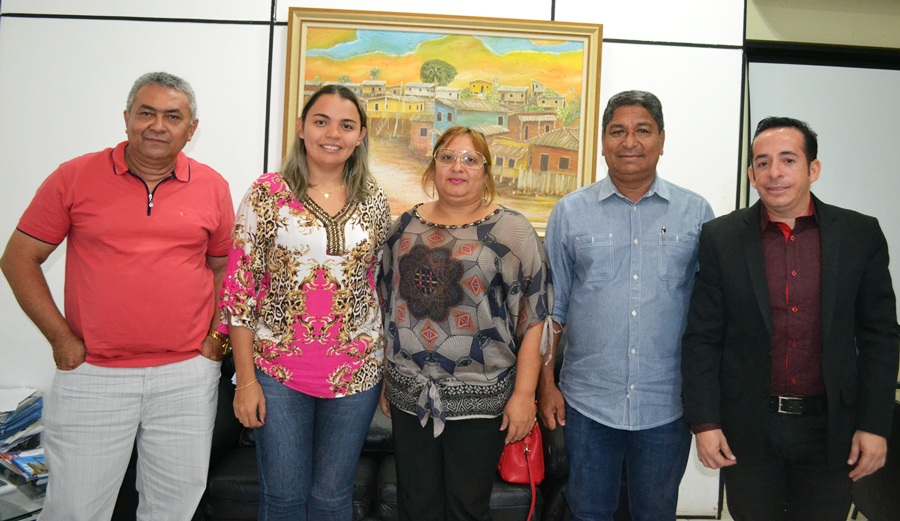 notícia: Governo discute melhorias de empreendimentos no entorno da Ponte do Rio Matapi