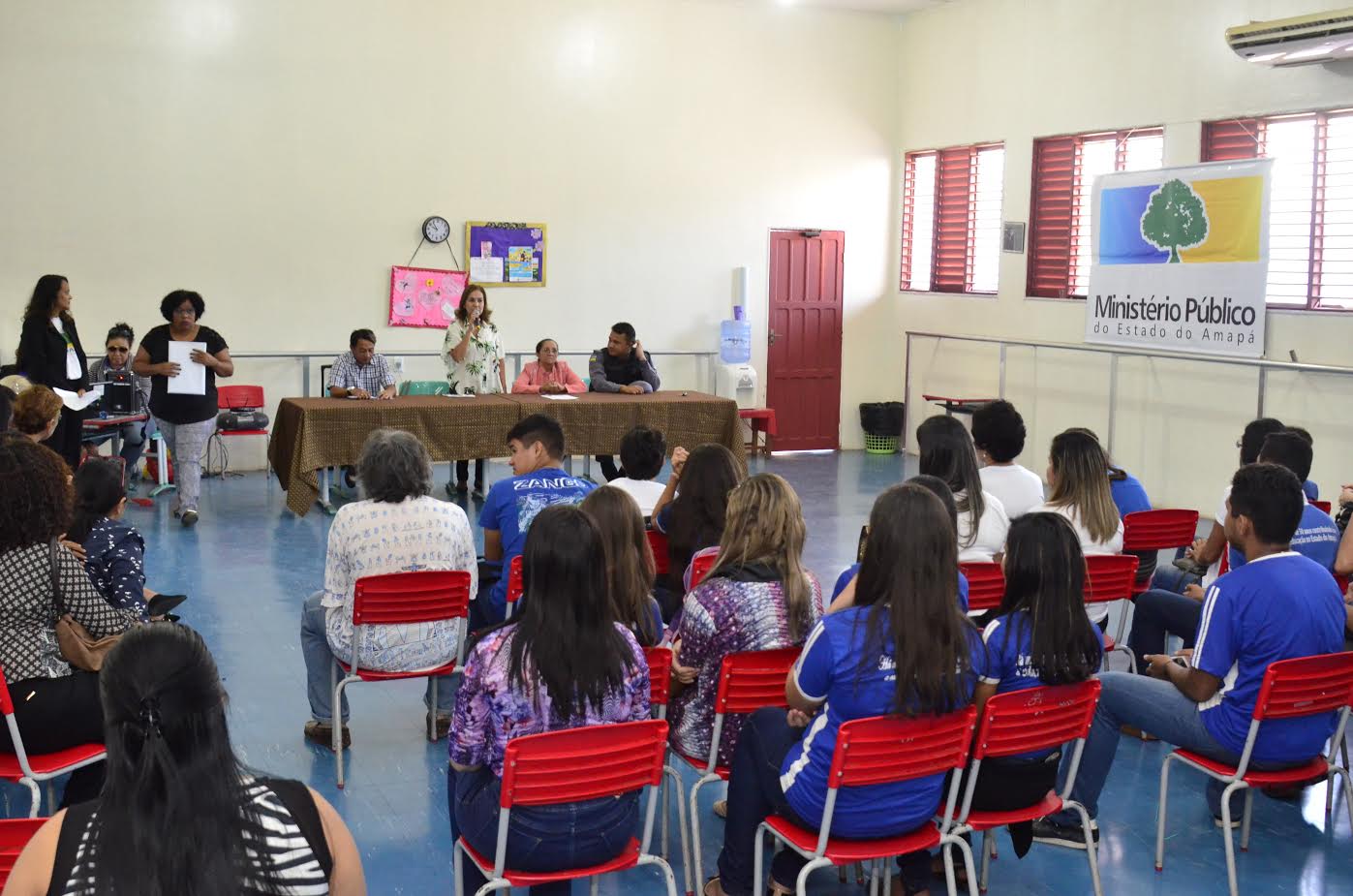 notícia: Escola Estadual Coaracy Nunes ganha espaço para mediar conflitos