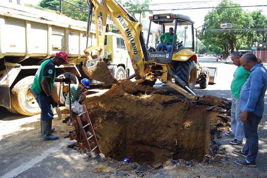 notícia: Trecho no Centro de Macapá é interditado para conclusão de serviço da Caesa