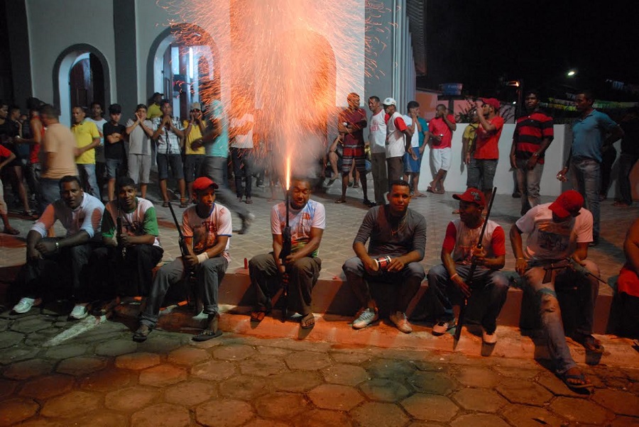 notícia: Festeiros fazem homenagem póstuma a atirador da Festa de São Tiago