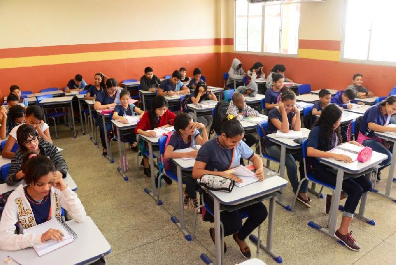 Depois desta etapa concluída, se sobrarem vagas, serão disponibilizadas diretamente nas escolas
