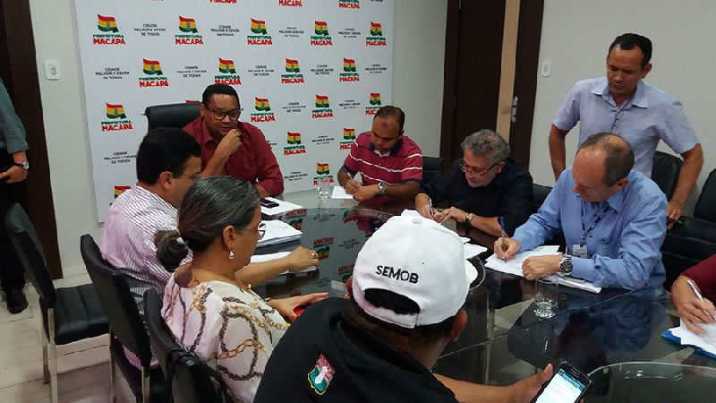 Representantes do Governo do Estado e da Prefeitura de Macapá definiram as arenas que serão beneficiadas com os recursos