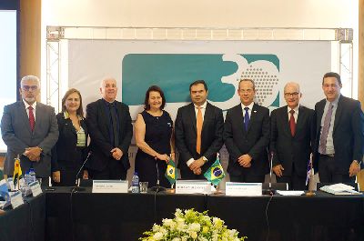 notícia: Secretária de Educação do Amapá é eleita vice-presidente do Consed