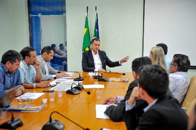 notícia: Governador anuncia mais investimentos para Santana