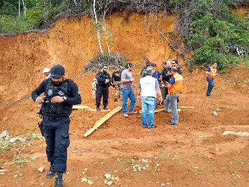 notícia: Imap aponta alto risco de rompimento de barragem em garimpo do Lourenço