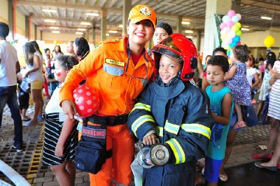 notícia: ‘Ser Bombeiro: Um Sonho de Criança’ proporciona diversão a cerca de 10 mil crianças