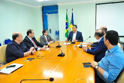 notícia: Poderes reforçam ajuda mútua para o equilíbrio fiscal do Amapá