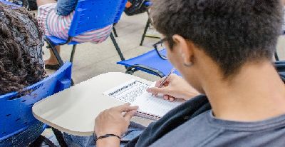 notícia: Ueap divulga resultado do vestibular da Região dos Lagos