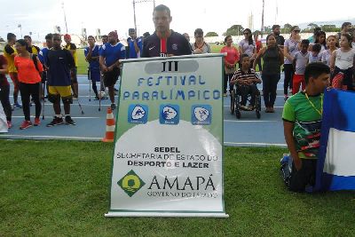 notícia: Festival Paralímpico promove inclusão de deficientes no esporte