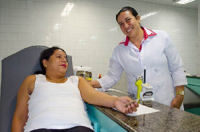 notícia: Hemoap convoca doadores com tipos sanguíneos raros para repor estoque