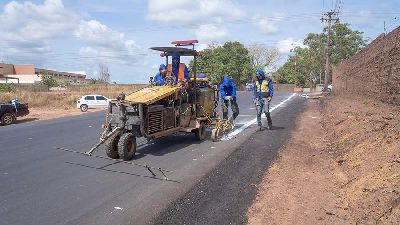 notícia: Mobilidade urbana: pavimentada, Linha A começa a ser sinalizada