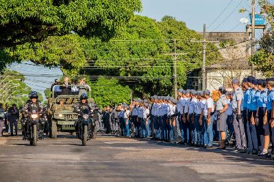 notícia: Veja em fotos como foi o desfile de 7 de setembro no Amapá