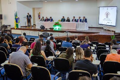 notícia: Estudo de fatores de risco previne câncer, diz especialista durante congresso em Macapá