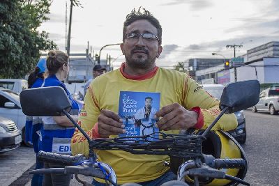 notícia: Campanha Novembro Azul tem tarde de mobilização na Praça do Forte