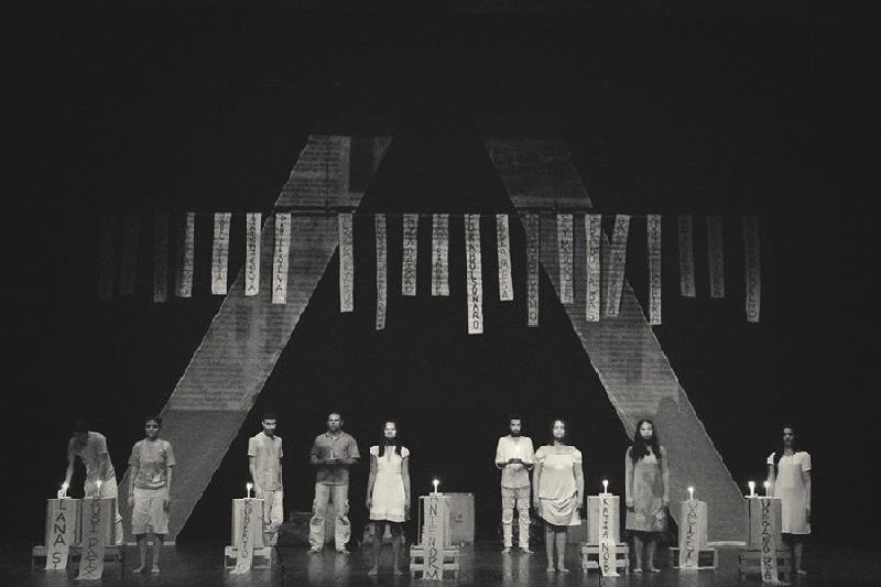 A Companhia Supernova reinterpretará, com mais de 20 atores, o espetáculo inspirado no texto “Triste Janeiro”, do ator e dramaturgo Joca Monteiro.