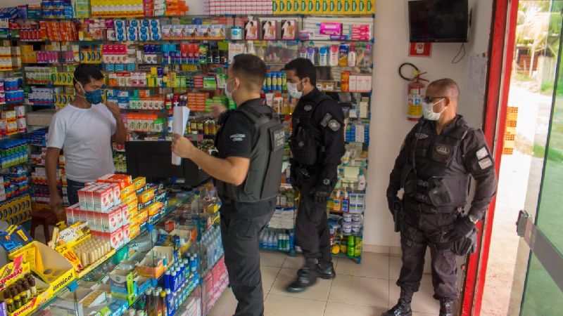 As interdições aconteceram por determinação judicial através da Delegacia Especializada em Crimes Contra o Consumidor 