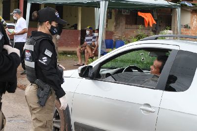 notícia: Operação Lei Seca orienta condutores sobre medidas preventivas a Covid-19