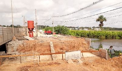 notícia: Obra da ponte sobre a Lagoa dos Índios avança para nova etapa