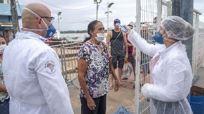 notícia: Fiscalização volta a triar e orientar passageiros em porto hidroviário de Santana