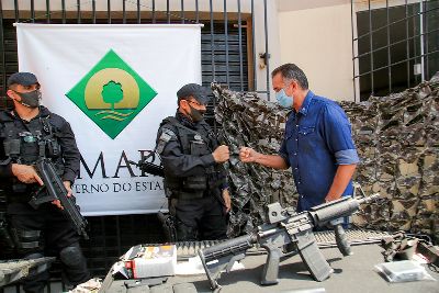 notícia: Forças policiais do Amapá recebem fuzis, rifles de precisão e veículos operacionais