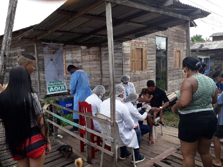 A varredura vacinal contra o sarampo ocorre de casa em casa