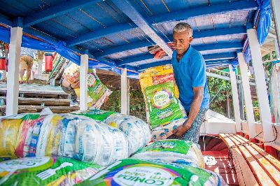 notícia: Comida em Casa alcança mais 270 famílias em comunidades ribeirinhas