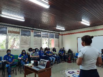 notícia: Jovem Descolado: Governo e Sebrae promovem qualificação de jovens para o mercado de trabalho