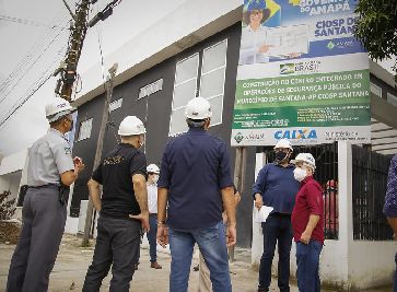 notícia: Waldez acompanha andamento das obras do Ciosp em Santana