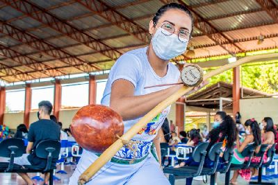 notícia: No dia do capoeirista, Governo do Amapá homenageia mestres da capoeira por serviços prestados à sociedade