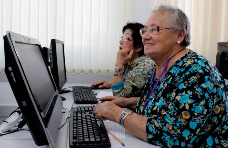 notícia: Governo do Amapá divulga resultado do processo seletivo do curso de informática para idosos