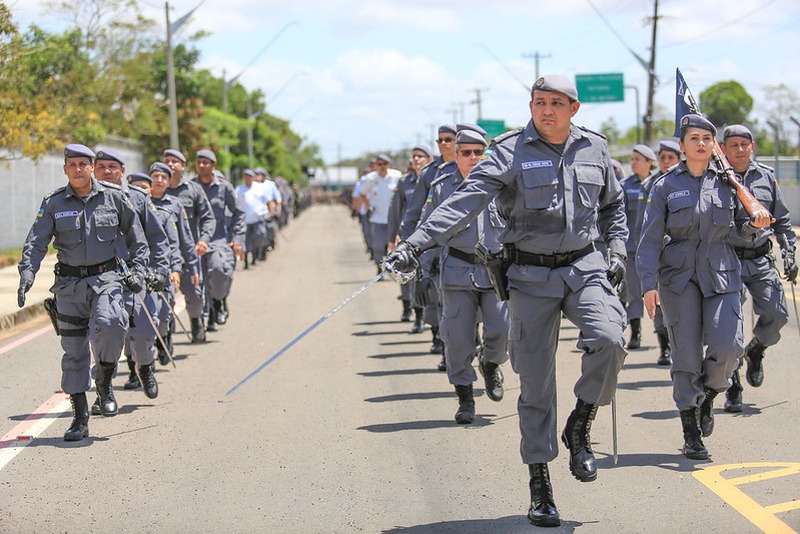 notícia: Bicentenário da Independência: tropas militares e civis ensaiam para desfile de 7 de setembro na avenida FAB