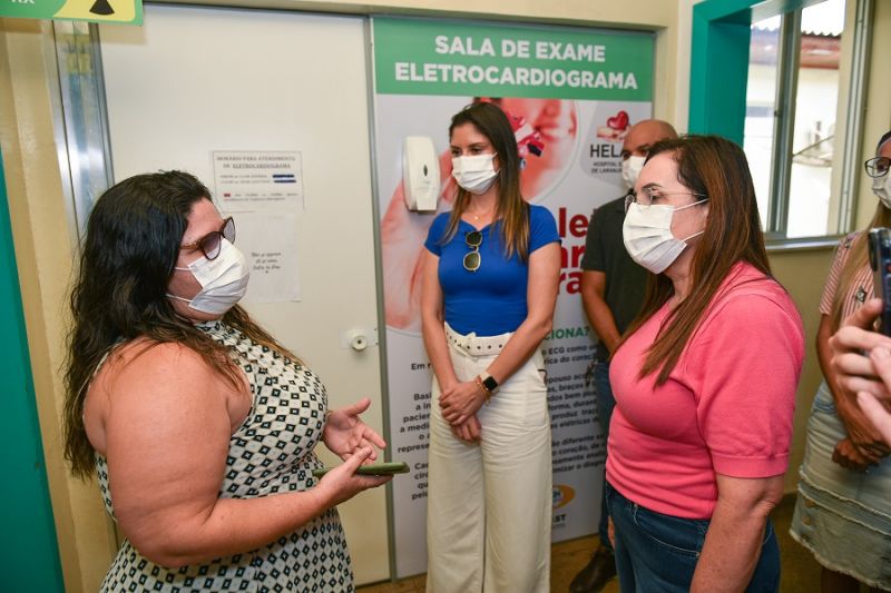 Uma equipe do Governo do Amapá visitou neste sábado, 25, a rede de atendimento à saúde do município de Laranjal do Jari, no extremo sul do estado <div class='credito_fotos'>Foto: Divulgação   |   <a href='/midias/2023/originais/15607_053aed71-e41c-2e11-4c05-da466692c29b.jpg' download><i class='fa-solid fa-download'></i> Download</a></div>