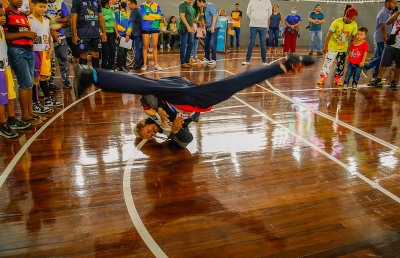 notícia: Governo do Estado abre mais de 1000 vagas nas escolinhas esportivas do Avertino Ramos e Centro Rosa Ataíde, em Macapá