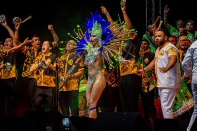 notícia: Carnaval 2023: Festival de Samba de Enredo e Bateria marca início da programação no Amapá 