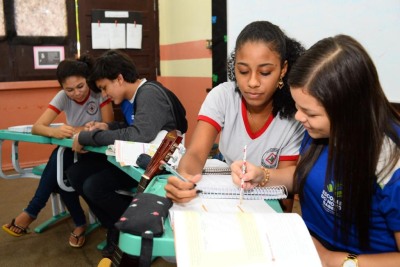 notícia: Inscrições para Enem 2023 encerram nesta sexta-feira; saiba como se inscrever