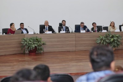 notícia: Governo do Amapá e Comitê do Judiciário debatem avanços e perspectivas para a saúde no estado