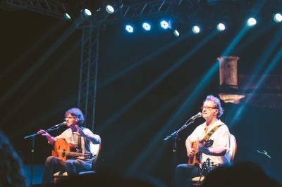 notícia: Com show ‘histórias e canções’, Kleiton & Kledir emocionam o público no encerramento da 1ª Folia Literária Internacional do Amapá