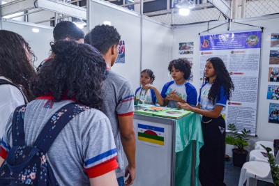 notícia: Governo do  Estado inicia 11ª Feira de Ciências e Engenharia do Amapá com exposição de mais de 120 projetos 