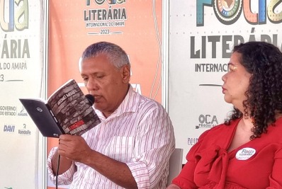 notícia: 'O único momento em que realmente me sinto livre é quando estou escrevendo', relata escritor durante 1ª Folia Literária Internacional do Amapá