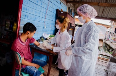 notícia: Pacientes recebem alta do HE após tratamento domiciliar da 'Operação Dr. Teles'