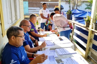 notícia: Governo do Amapá inicia terceira etapa de cadastramento e distribuição de 200 caixas d’água para famílias do Bailique