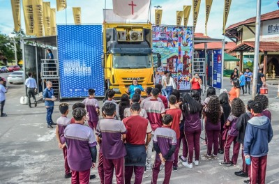 notícia: Caminhão-museu com exposição sobre 200 anos da Independência do Brasil abre para visitação no Amapá