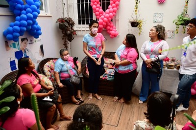 notícia: No Amapá, roda de conversa orienta pacientes oncológicas da Unacon sobre importância do autocuidado 