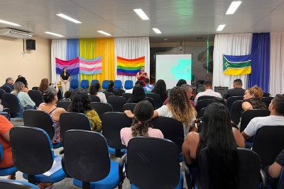 notícia: Servidores públicos do Estado recebem treinamento para atendimento e acolhimento da população LGBTQIA+