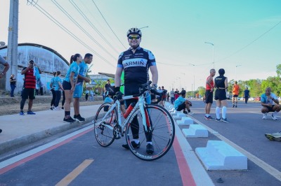 notícia: ‘Agora temos mais segurança e qualidade no trânsito’, destaca ciclista na entrega da Rodovia do Centenário