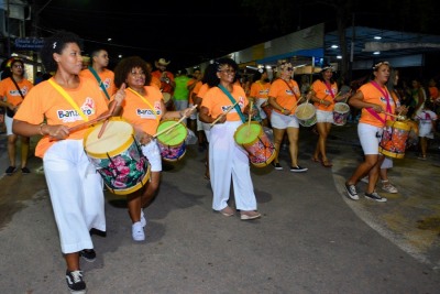 notícia: Com mistura de ritmos, Banzeiro Brilho de Fogo comemora 10 anos no Réveillon Beira Rio 2024