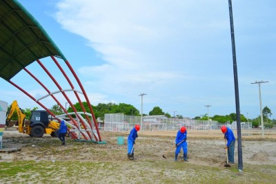 notícia: Réveillon Beira Rio 2024: Governo do Amapá revitaliza estrutura da praia da Fazendinha, em Macapá