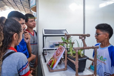 notícia: Com incentivo do Governo do Amapá, estudantes participam da 1ª Feira de Ciências e Tecnologia do Extremo Norte