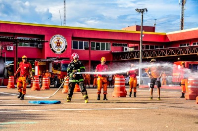 notícia: Concurso dos Bombeiros: Governo do Amapá convoca 175 candidatos para fase de investigação social