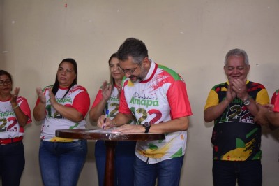 notícia: Governador Clécio Luís anuncia pacote de ações para fortalecer agricultura, economia e limpeza urbana do município de Amapá